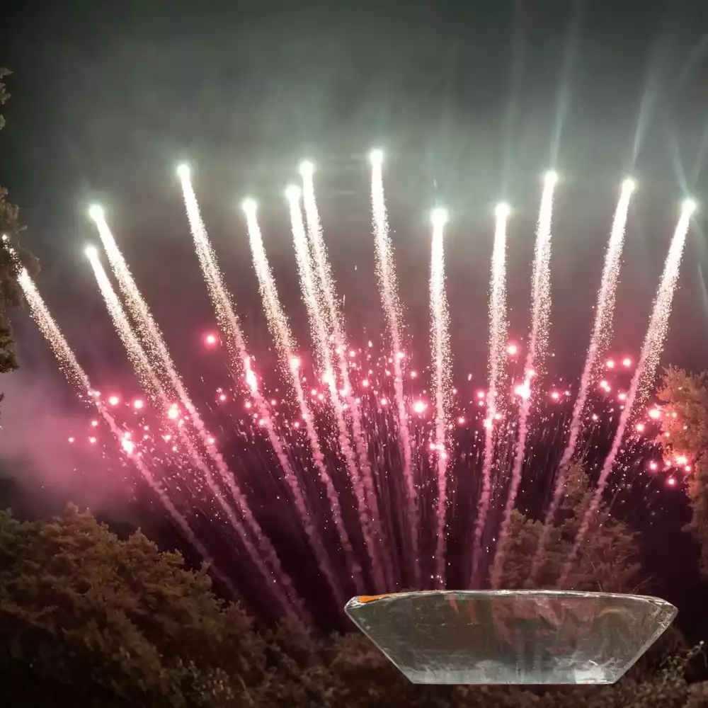 Envolée 13 coups queue de tigre verte strobe rouge